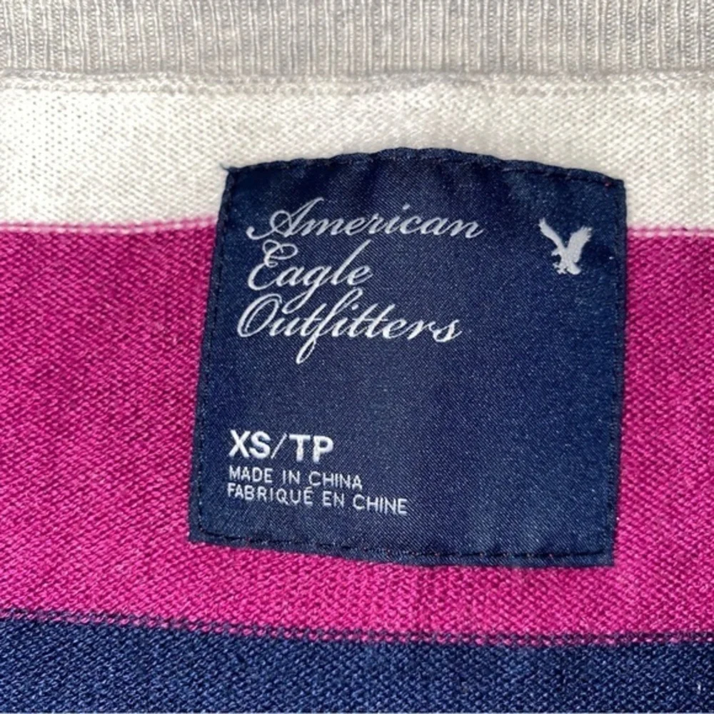 American Eagle sweater XS lightweight‎ striped v-neck - Picture 2 of 5
